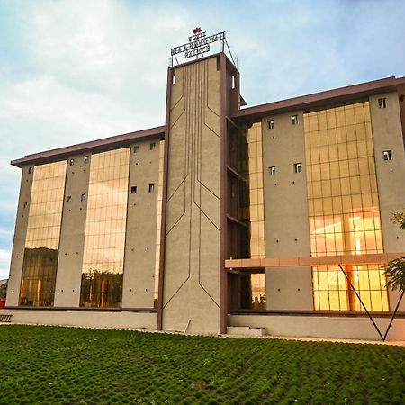 Hotel Maa Bhagwati Palace Khandwa 외부 사진